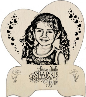 Customized Laser Engraved Wooden Photo Frame Heart Sape 8x7 Inch